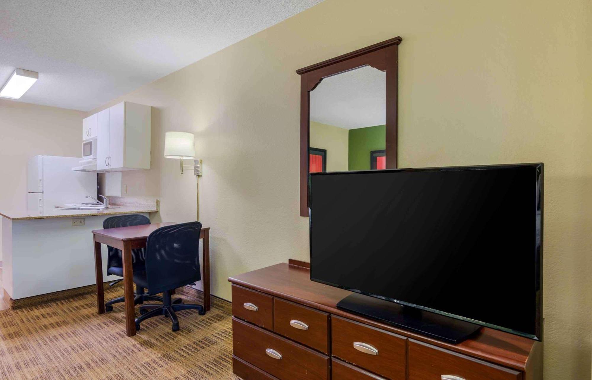 Extended Stay America Select Suites - Atlanta - Alpharetta - Rock Mill Rd Bagian luar foto