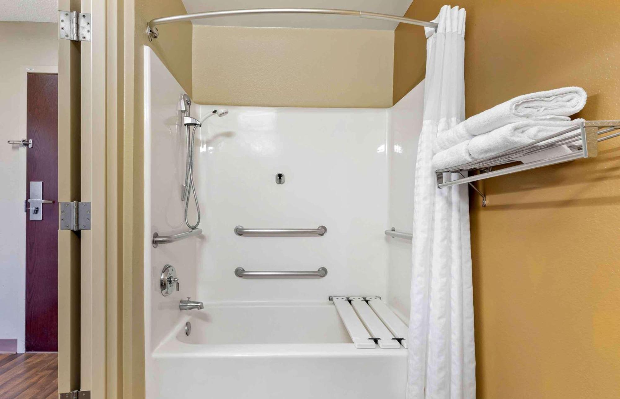 Extended Stay America Select Suites - Atlanta - Alpharetta - Rock Mill Rd Bagian luar foto