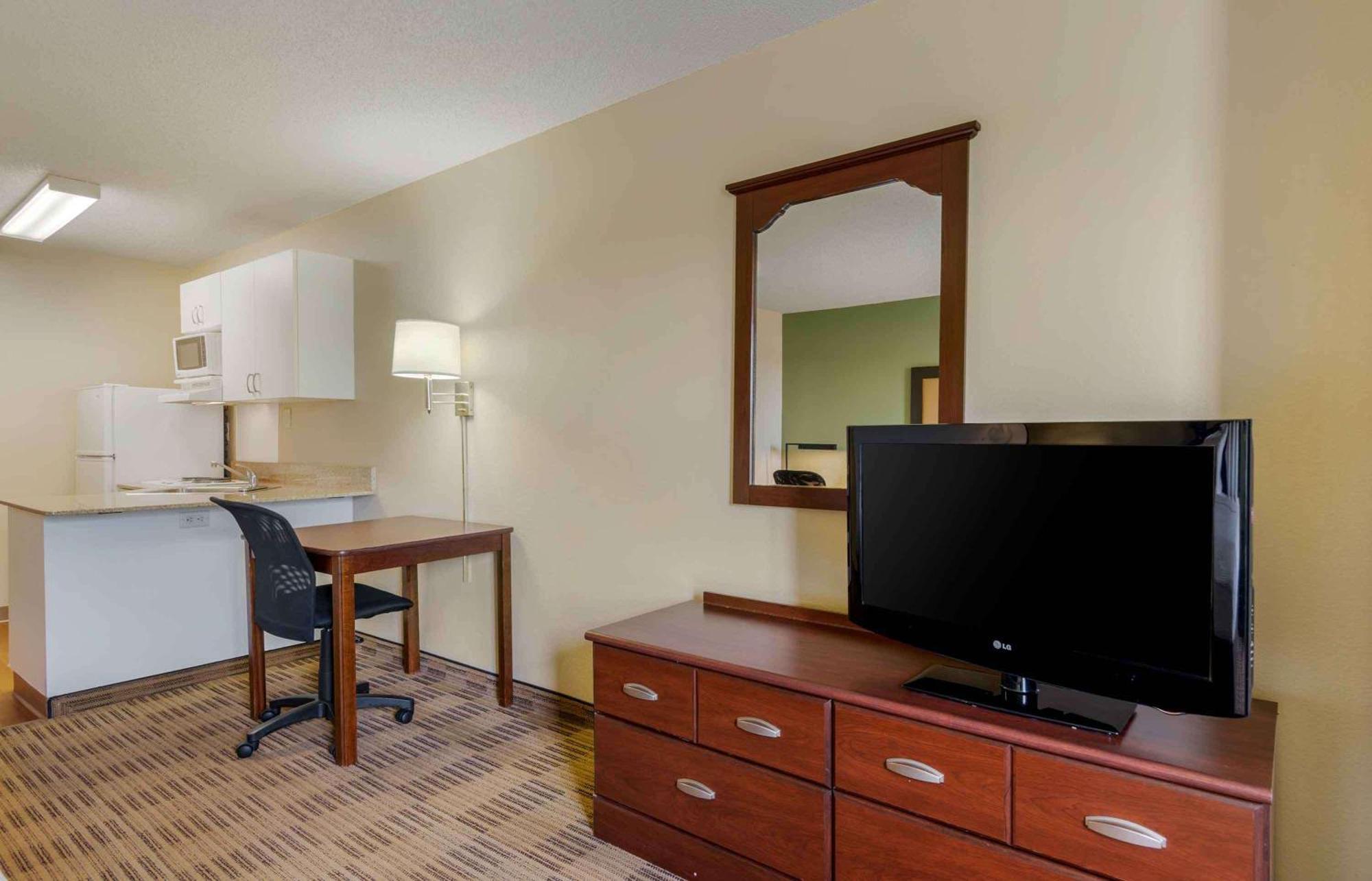 Extended Stay America Select Suites - Atlanta - Alpharetta - Rock Mill Rd Bagian luar foto