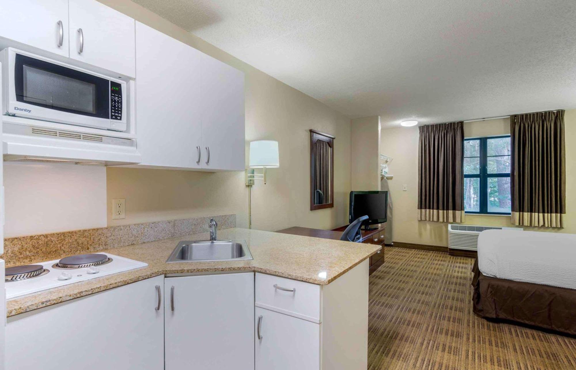 Extended Stay America Select Suites - Atlanta - Alpharetta - Rock Mill Rd Bagian luar foto